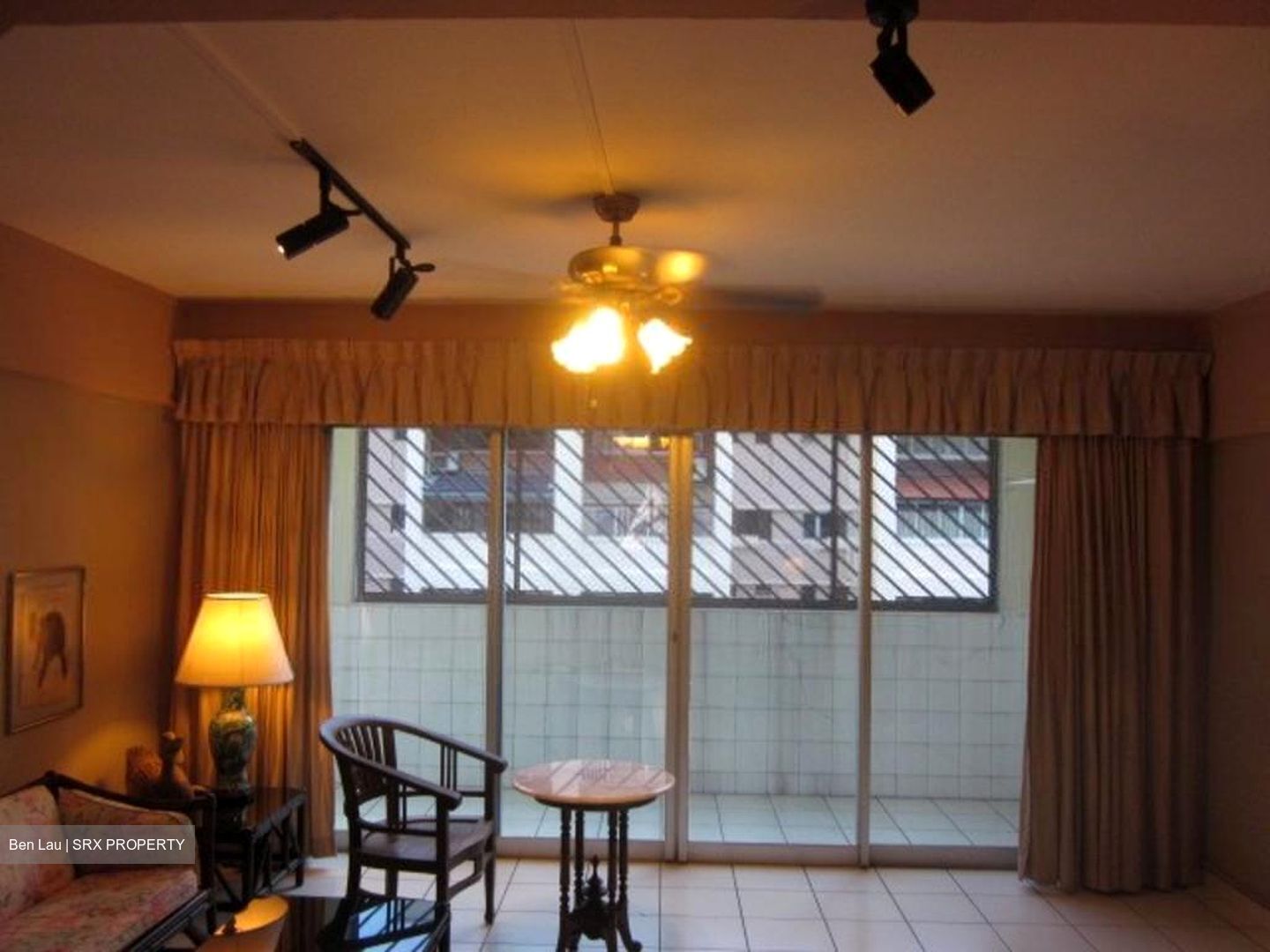 Blk 323 Jurong East Street 31 (Jurong East), HDB Executive #557750641